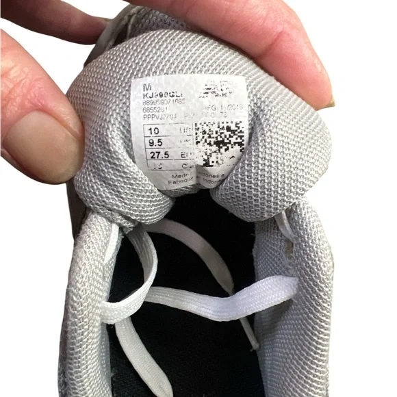 New Balance 990v4 Infant Gray Mesh Sneakers - Picture 2 of 6